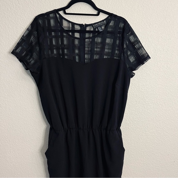 DISCOUNTED Forever 21 Plus Black Jumpsuit with Mesh Upper Short Sleeve 1X - Picture 1 of 11